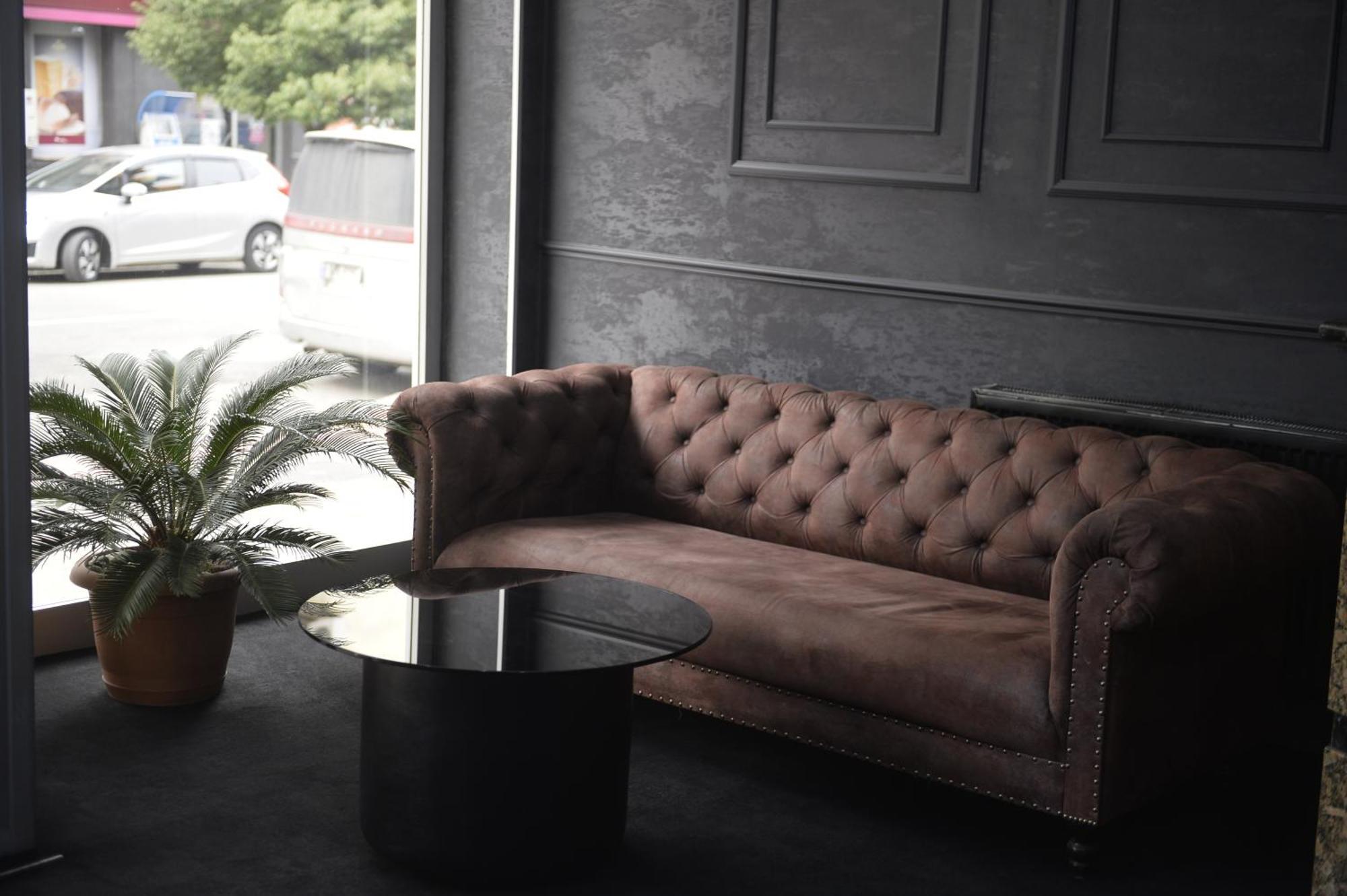 Aura Boutique Hotel バトゥーミ エクステリア 写真